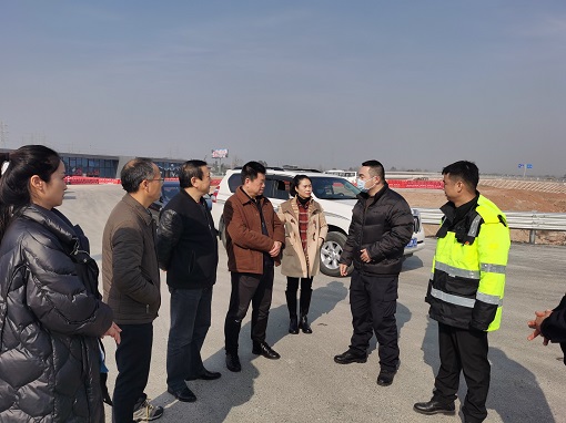 川高公司监事工作委员会委员周大川、李子寿调研绵九公司建设、运营情况-1.jpg