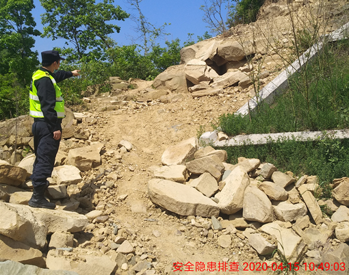 611550ACB75BC03E1F5E84A5F758E0FA_副本.jpg