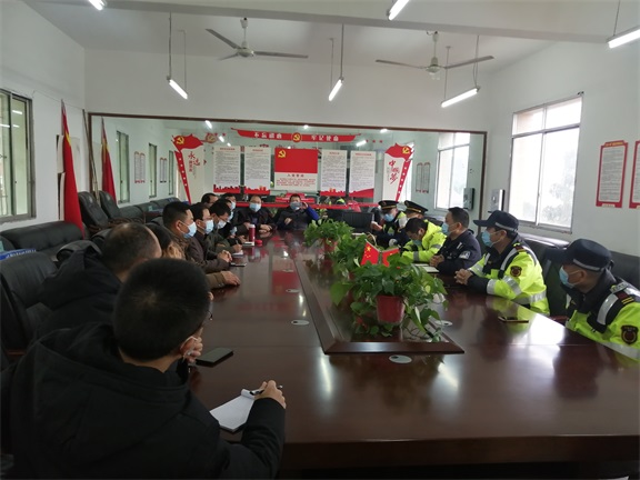 2-20122510022N21.jpg