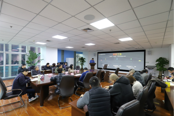 576高路信息公司召开2019年度部门负责人述职大会_meitu_4.jpg