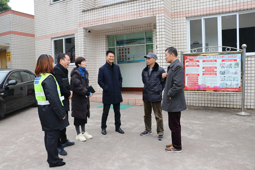 公司党委委员、纪委书记胡培军到宜宾管理处检查指导工作2_副本.jpg