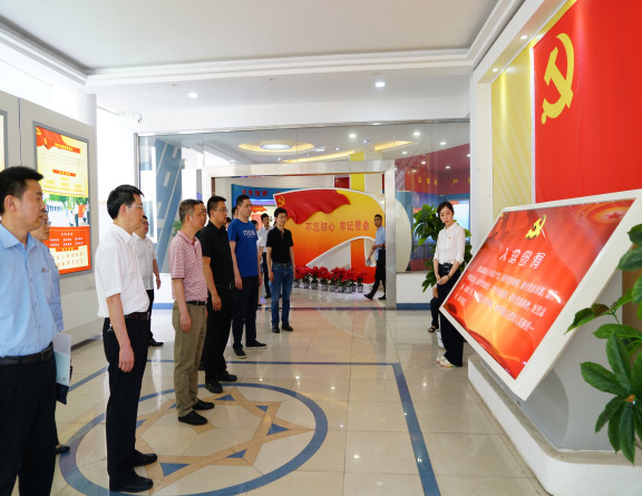 no143-绵阳九洲集团到成南公司学习考察基层党组织党建文化阵地建设情况1（王焯） - 副本.JPG