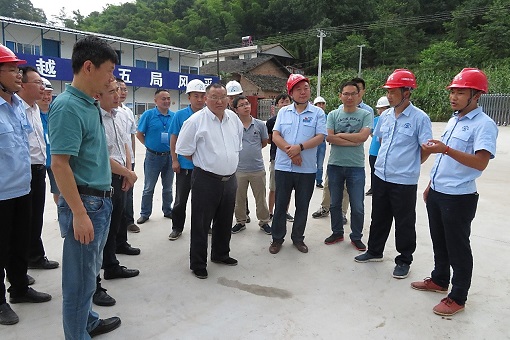 省交通运输厅安全总监胡大昌督查仁沐新高速公路项目建设1.jpg