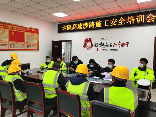 D:\叶正茂\Desktop\QQ图片20201208160648_副本.jpg