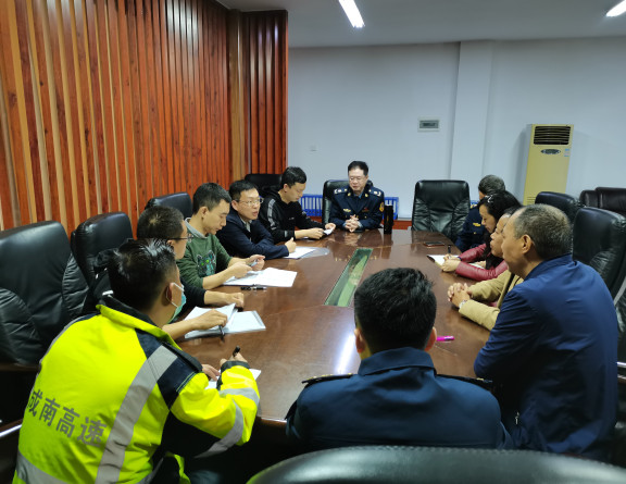 no320-成南公司顺利完成2020年全省高速公路服务区星级再评定验收工作2（胡又文）.jpg