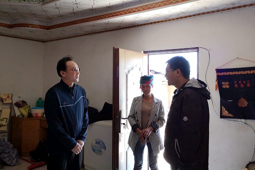 川东公司赴昭觉县对口帮扶贫困村开展精准扶贫走访慰问调研活动.jpg