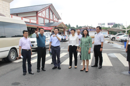 no141-西部六省市取消高路公路省界收费站第一次会商在遂宁举行3（姚远）.JPG