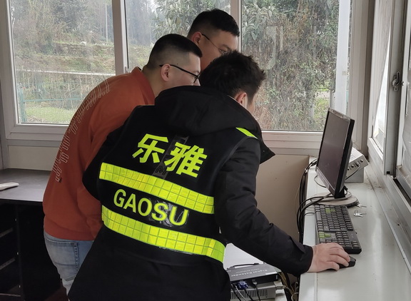 898X`K}FW7]QI@C]6O6WE%Q副本.jpg