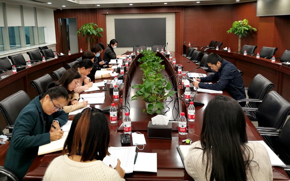 川高公司团委学习传达省交投集团第二次党代会暨十周年讲话精神_副本.jpg