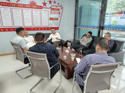 绵九公司党委书记、董事长曾杰一行督查九绵项目江油、平通段安全环保工作-1.jpg