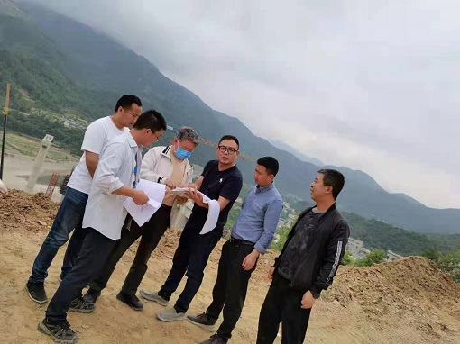 绵九公司组织中科院山地所、成都理工大学、中铁西北院对九绵高速全线开展地质灾害排查-1.jpg