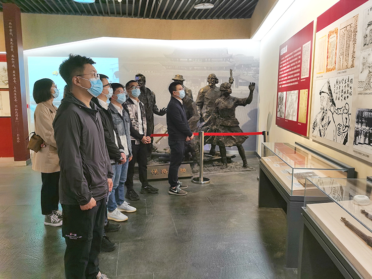 川高公司营运管理部党支部开展“清明祭英烈”主题党日活动01750.jpg
