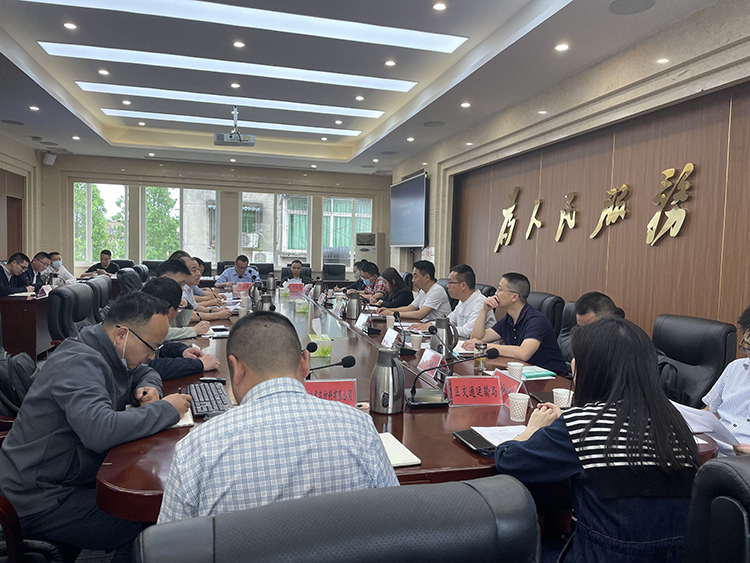 天眉乐项目公司党委书记、董事长魏瑞一行赴眉山市东坡区与当地人民政府举行专题工作汇报交流会.jpg