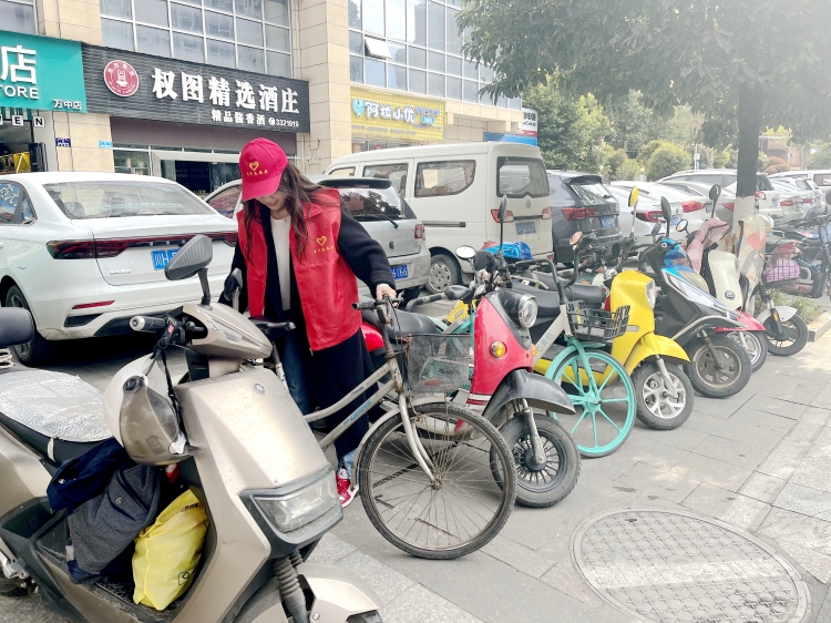 2023.03.21弘揚(yáng)志愿精神 共建文明城市-廣南公司廣元管理處第三團(tuán)支部開(kāi)展文明城市創(chuàng)建主題志愿活動(dòng)4.JPG