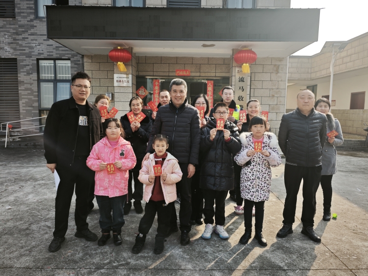 慰问照片3.jpg