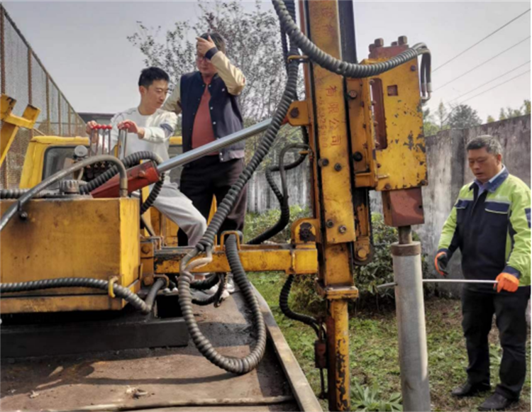雅眉乐公司积极备战2022年四川省职工职业技能大赛运营高速公路养护项目技能比武2.png
