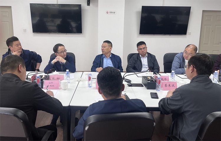 附件：绵九公司与中交一公局第七工程公司法人代表举行座谈会照片.jpg