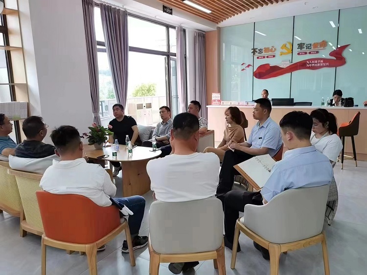 川高文旅公司恩阳项目与恩阳区民政局、区文治街道办事处交流洽谈合作22.jpg