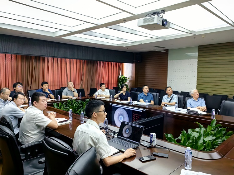 川西公司与川高文旅公司召开川西应急抢险指挥分中心项目勘察及地基基础设计咨询会2.jpg