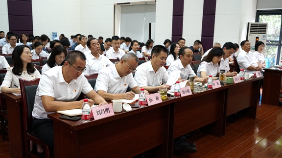 20210618川西公司开展廉洁专题党课教育学习_副本.jpg