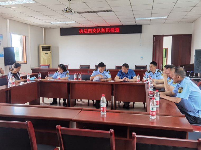 20220608厅高速公路交通执法第四支队到川西公司开展防汛安全检查_副本.jpg
