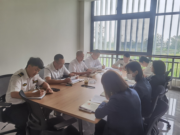 20230926 稽查监控中心党支部组织召开党员大会  (1)_副本.jpg