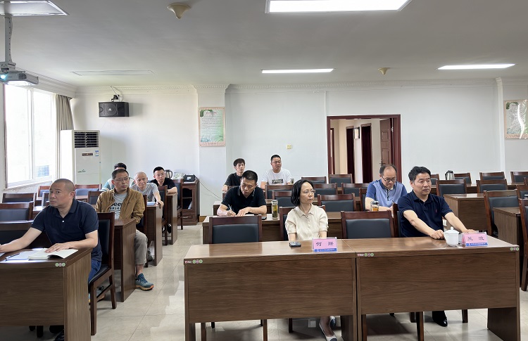 南方公司成功举办高速公路运营企业主要负责人和安管人员安全管理培训1.jpg