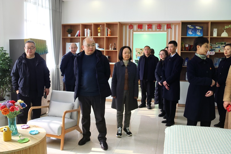 1.11川高公司验收组赴隆纳高速泸州收费站开展“职工小家”验收工作1 (2).jpg