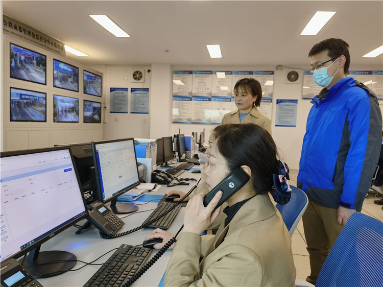 no170-成南公司顺利完成“四川省12122高速公路服务热线新系统”切换工作（龙艳）.jpg