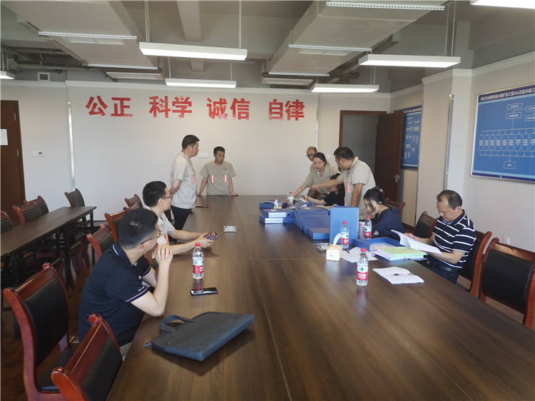 no323-成南公司组织开展南充至成都高速公路扩容工程监理及监理试验室优质服务首次定期考核.jpg